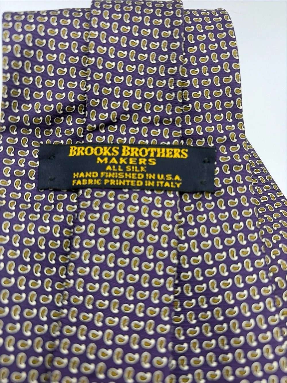 Brooks Brothers Makers Mens USA ITALY 100% Silk Neck Tie Blue Purple Paisley